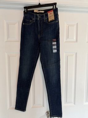 Levi's Dark Indigo High-Rise Skinny Jeans